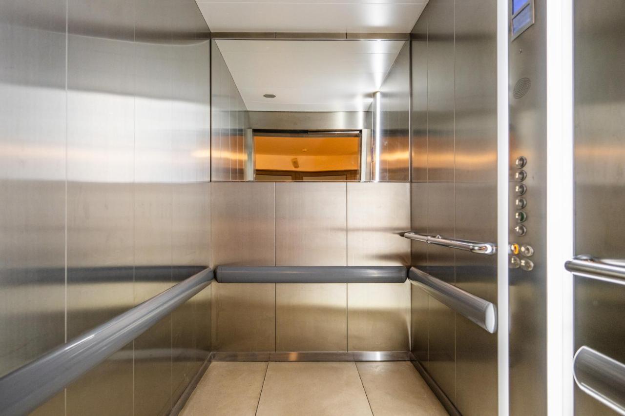 Aparthotel Design - Kvaternik Square *